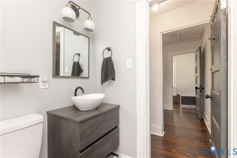Tiny photo for 716 E Gladstone Avenue, Richmond, VA 23222 (MLS # 2620467)