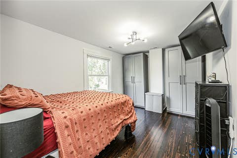 Tiny photo for 716 E Gladstone Avenue, Richmond, VA 23222 (MLS # 2620467)
