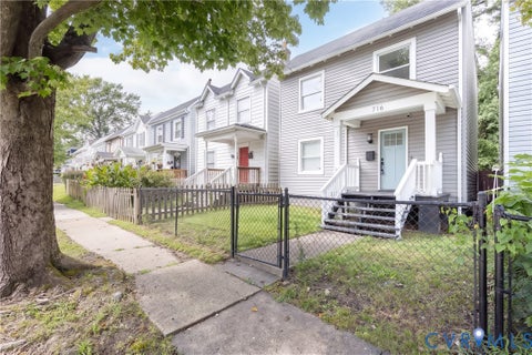 Tiny photo for 716 E Gladstone Avenue, Richmond, VA 23222 (MLS # 2620467)