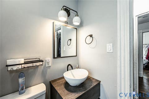 Tiny photo for 716 E Gladstone Avenue, Richmond, VA 23222 (MLS # 2620467)