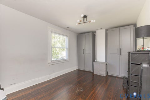 Tiny photo for 716 E Gladstone Avenue, Richmond, VA 23222 (MLS # 2620467)