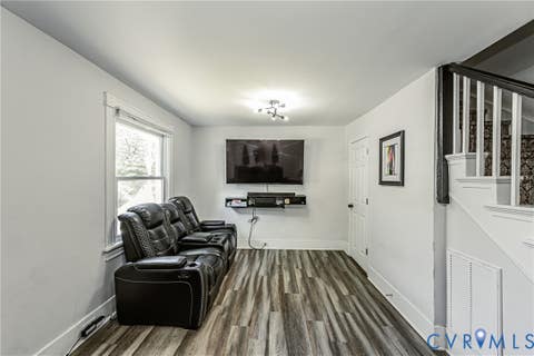 Tiny photo for 716 E Gladstone Avenue, Richmond, VA 23222 (MLS # 2620467)