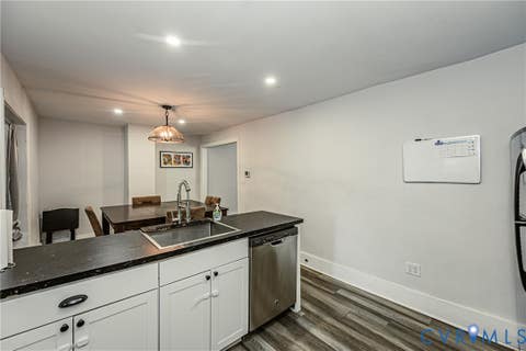 Tiny photo for 716 E Gladstone Avenue, Richmond, VA 23222 (MLS # 2620467)