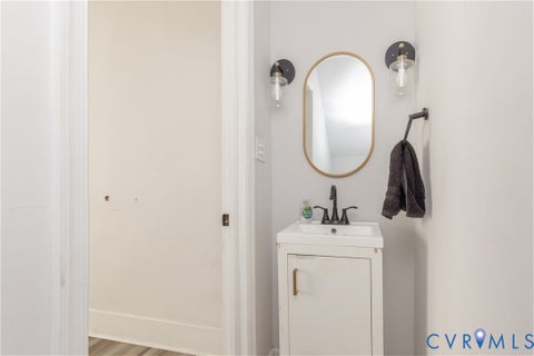 Tiny photo for 716 E Gladstone Avenue, Richmond, VA 23222 (MLS # 2620467)