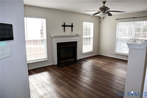 Tiny photo for 912 Scotch Pine Court, Sandston, VA 23150 (MLS # 2605292)