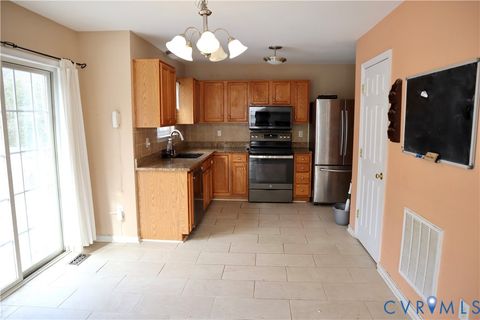 Tiny photo for 912 Scotch Pine Court, Sandston, VA 23150 (MLS # 2605292)