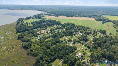 Tiny photo for 19441 York Road, West Point, VA 23181 (MLS # 2527121)