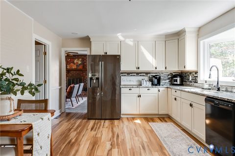 Tiny photo for 7715 Lampworth Place, Henrico, VA 23231 (MLS # 2605640)