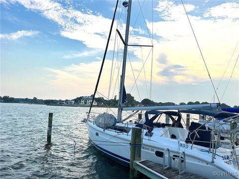 A home in Deltaville