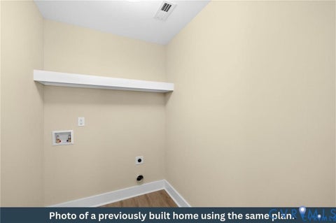 Tiny photo for 83 Petersville Road, New Canton, VA 23123 (MLS # 2628781)