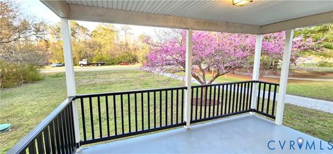 Tiny photo for 5984 Canterbury Road, Walkerton, VA 23177 (MLS # 2608350)