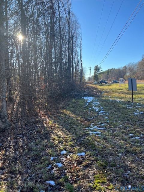 Tiny photo for 32-1-5 Patrick Henry Highway, Amelia, VA 23002 (MLS # 2532688)