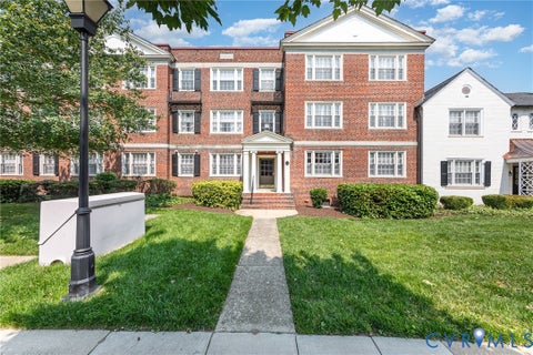 Photo of 24 W Locke Lane #1, Richmond, VA 23226 (MLS # 2623623)