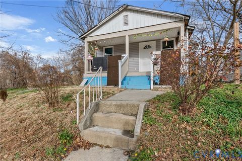 Tiny photo for 123 Mars Street, Petersburg, VA 23803 (MLS # 2610210)