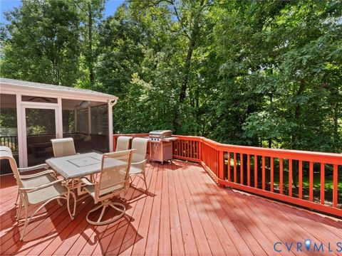 Tiny photo for 15724 Fire Light Place, Moseley, VA 23120 (MLS # 2612556)