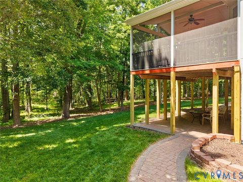 Tiny photo for 15724 Fire Light Place, Moseley, VA 23120 (MLS # 2612556)