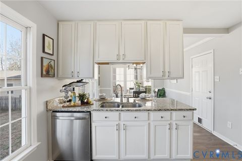 Tiny photo for 8283 Southern Watch Place, Mechanicsville, VA 23111 (MLS # 2533334)