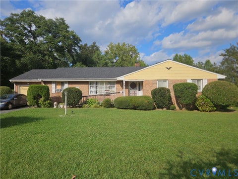 Photo of 5200 County Drive, Disputanta, VA 23842 (MLS # 2625953)
