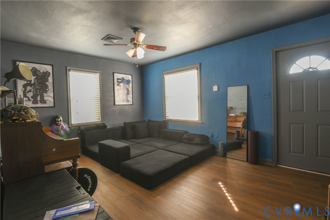 49 Harvard Road