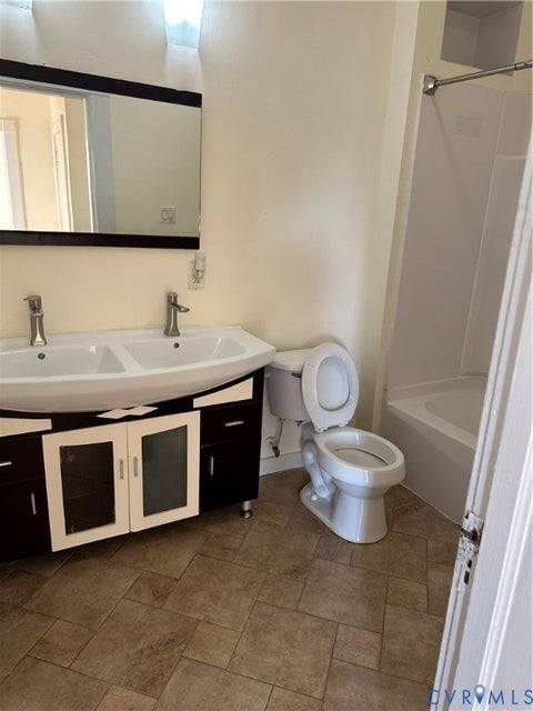 Tiny photo for 3 E Blake Lane, Richmond, VA 23224 (MLS # 2616319)
