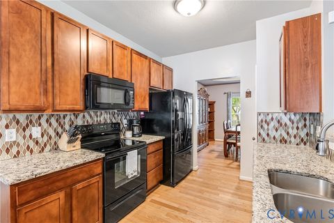 Tiny photo for 6852 Watch Harbour Circle, Hayes, VA 23072 (MLS # 2612398)
