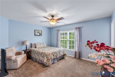 Tiny photo for 6852 Watch Harbour Circle, Hayes, VA 23072 (MLS # 2612398)