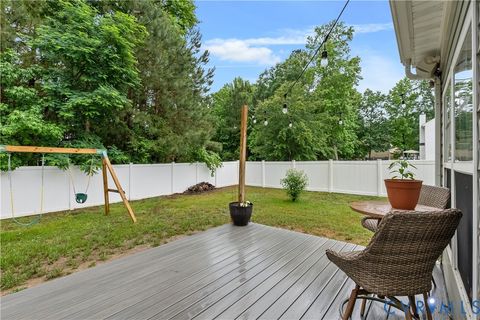 Tiny photo for 6852 Watch Harbour Circle, Hayes, VA 23072 (MLS # 2612398)