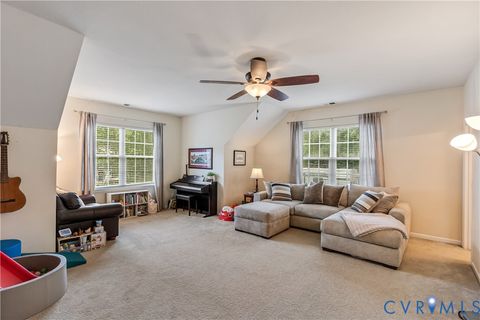 Tiny photo for 6852 Watch Harbour Circle, Hayes, VA 23072 (MLS # 2612398)