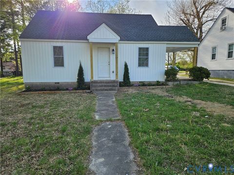 Photo of 47 RIDGE Road, Blackstone, VA 23824 (MLS # 2609092)