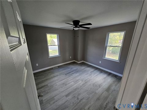 Tiny photo for 47 RIDGE Road, Blackstone, VA 23824 (MLS # 2609092)