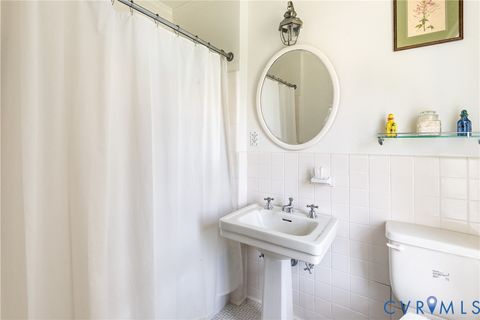 Tiny photo for 505 Manor House Lane, Cobbs Creek, VA 23050 (MLS # 2607140)