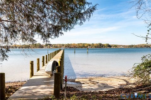 Tiny photo for 505 Manor House Lane, Cobbs Creek, VA 23050 (MLS # 2607140)