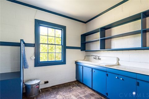 Tiny photo for 505 Manor House Lane, Cobbs Creek, VA 23050 (MLS # 2607140)