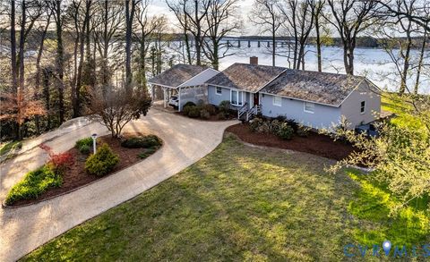 Tiny photo for 505 Manor House Lane, Cobbs Creek, VA 23050 (MLS # 2607140)