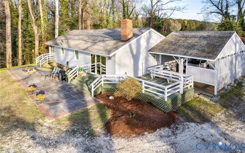 Tiny photo for 505 Manor House Lane, Cobbs Creek, VA 23050 (MLS # 2607140)