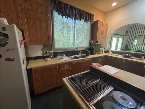 Tiny photo for 6424 Hackney Circle, North Chesterfield, VA 23234 (MLS # 2609901)