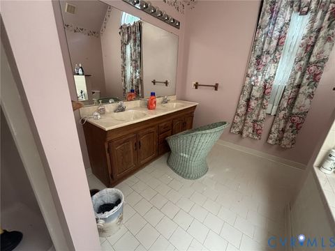 Tiny photo for 6424 Hackney Circle, North Chesterfield, VA 23234 (MLS # 2609901)