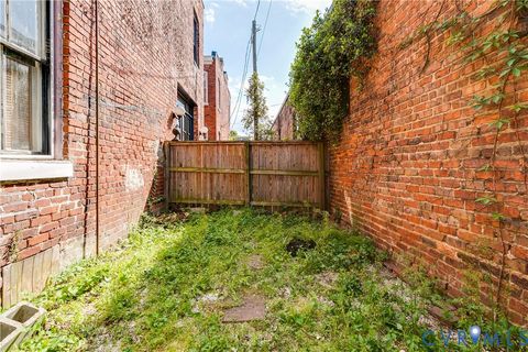 Tiny photo for 10 N Lombardy Street, Richmond, VA 23220 (MLS # 2610809)