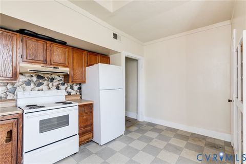 Tiny photo for 10 N Lombardy Street, Richmond, VA 23220 (MLS # 2610809)