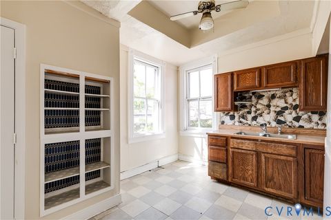 Tiny photo for 10 N Lombardy Street, Richmond, VA 23220 (MLS # 2610809)