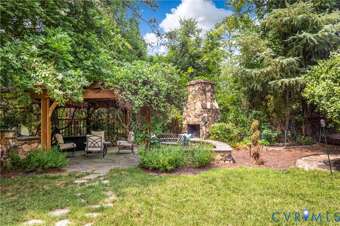 4706 Summer Lake Circle