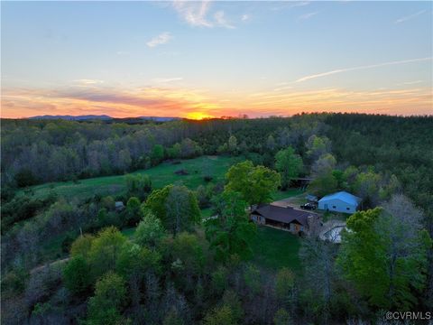 2632 Paisley Road Gretna VA 24557