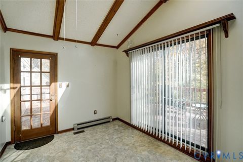 Tiny photo for 1253 Cardwell Road, Crozier, VA 23039 (MLS # 2530737)