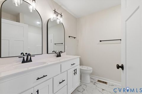 Tiny photo for 320 Maryland Avenue, Hopewell, VA 23860 (MLS # 2603595)