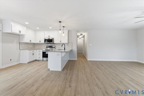 Tiny photo for 320 Maryland Avenue, Hopewell, VA 23860 (MLS # 2603595)