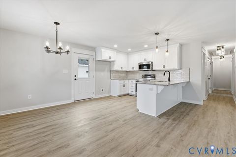 Tiny photo for 320 Maryland Avenue, Hopewell, VA 23860 (MLS # 2603595)