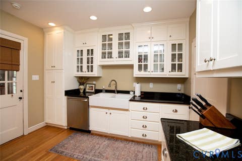 Tiny photo for 801 First Avenue, Farmville, VA 23901 (MLS # 2621857)
