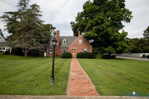 Tiny photo for 801 First Avenue, Farmville, VA 23901 (MLS # 2621857)