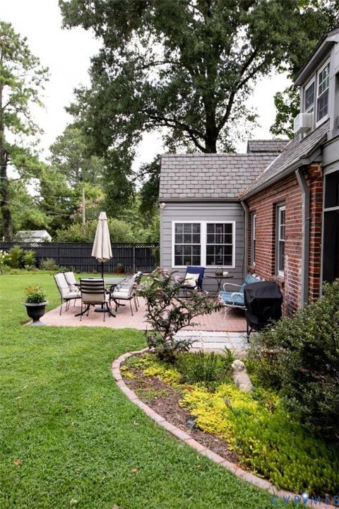 Tiny photo for 801 First Avenue, Farmville, VA 23901 (MLS # 2621857)