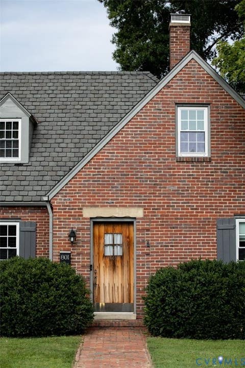 Tiny photo for 801 First Avenue, Farmville, VA 23901 (MLS # 2621857)